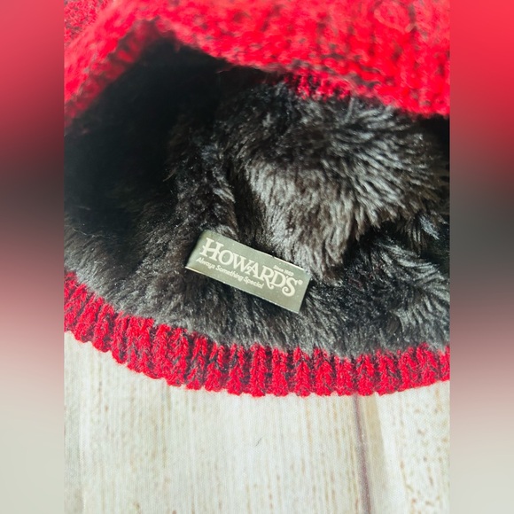 Howards Women’s Red Cable Knit Faux Fur Lined Headband One Size NWT - Picture 5 of 7